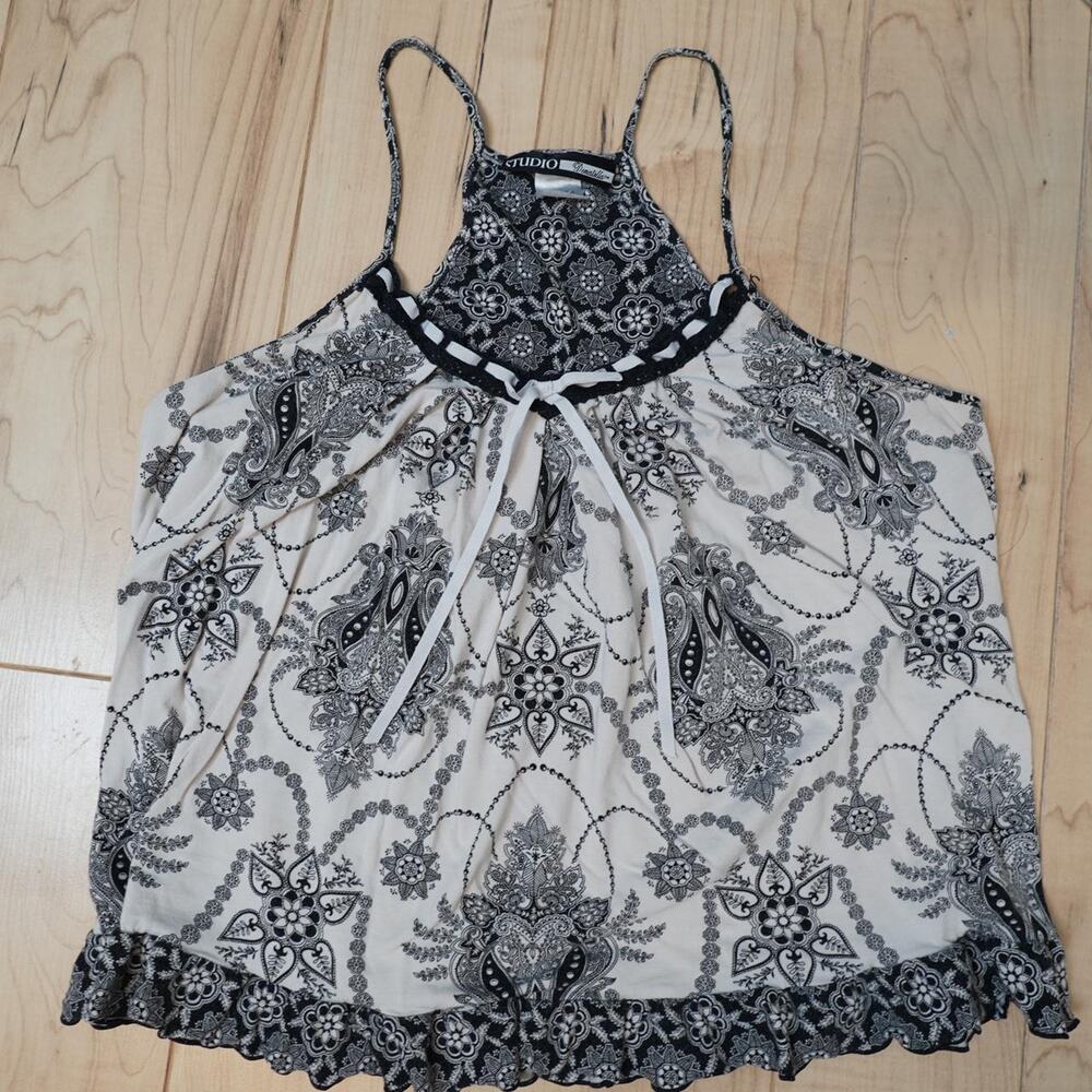 Studio Paisley Halter Top Ruffle Hem Y2K M